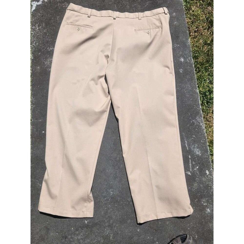 Haggar Cool 18 Pro Classic Fit Dress Pants Men's 42x29 Khaki Tan 100% Polyester - Picture 4 of 5